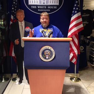 Meet your Posher, Vince